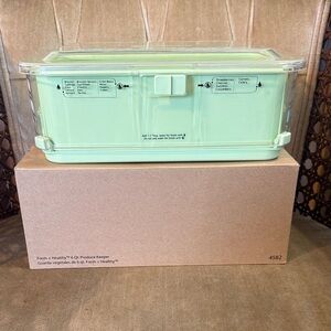 Princess House Brand New Green Produce Keeper Container